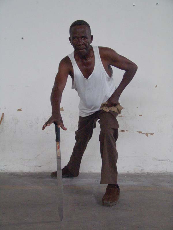 Proyecto escuela de esgrima con machete de Puerto Tejada