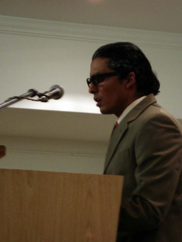 Fernando Uhia