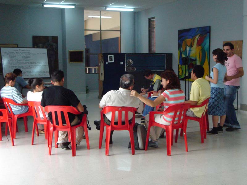 LABORATORIOS DE CREACION EN EL HUILA 