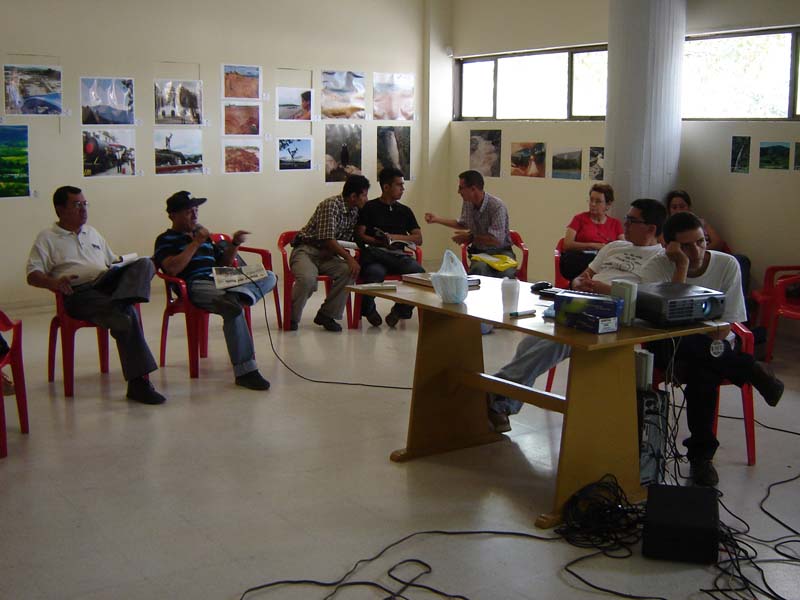 LABORATORIOS DE CREACION EN EL HUILA 